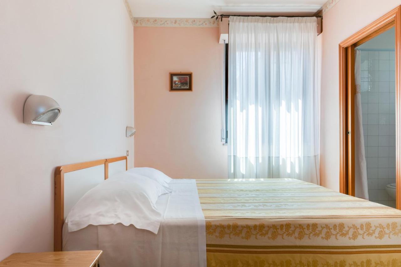 Hotel Sorriso Rimini Zewnętrze zdjęcie