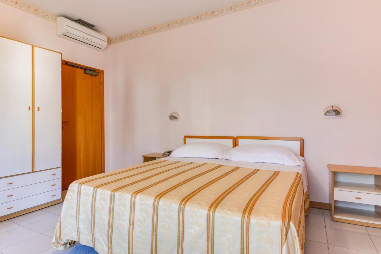 Hotel Sorriso Rimini Zewnętrze zdjęcie